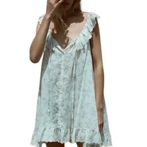 Doen Women’s ‘Lillian’ Floral Ruffle Nightgown Dress in Bluebell, White, Medium